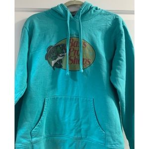 Bass pro shop sweatshirt